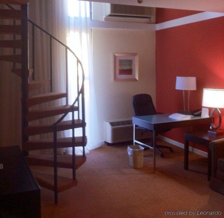 Holiday Inn Tyler - Conference Center By Ihg Exterior foto